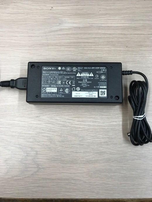 New Sony ACDP-085E02 19.5V 5.35A AC Power Supply Adapter 

Product Description
Brand:Sony  
P/N: ...