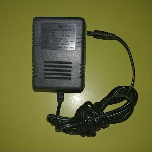 NEW 12V 2A CONAIR A12-3A-03 AC Adapter

 Specifications:

 MODEL: A12-3A-03

 INPUT: 100-240V ~  ...