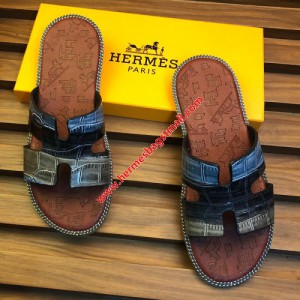 Hermes Izmir Sandal Alligator Embossed Calfskin In Brown