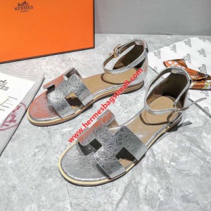 Hermes Santorini Sandal Metallic Calfskin In Silver