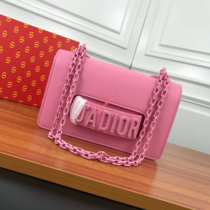 J’Adior Ultra Matte Bag Pink