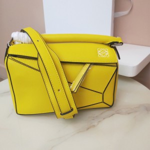 Loewe Puzzle Bag Classic Calf In Yellow Outlet Loewe Cheap Sale Store