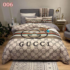 オシャレ 薄手 高品質 シルクフロス ブランド ロゴ付き 送料無料 ゴージャス 洗濯可 L Gucci gucci布団 ...