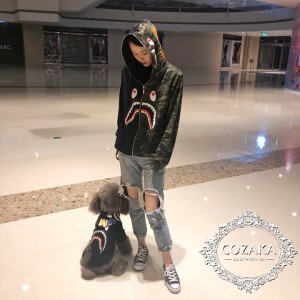 ア ベイシング エイプ ペット服 パーカー 迷彩柄 a bathing ape 犬服 お飼い主とお揃いパーカー bape s ...