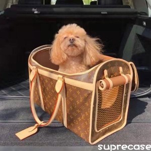 人気のブランド韓国風 ルイヴィトン ペット用品 犬の服をお安く提供しております。
http://suprecase.c ...