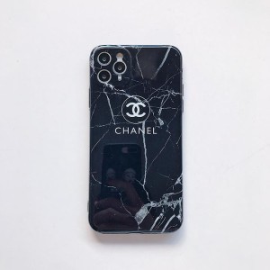 Chanel保護ケース白黒 iphone13プロマックス ブランド字母プリントシャネルケースアイホン12 光沢感 カ ...