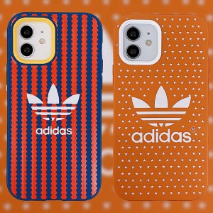 Adidas 衝撃に強いカバー アイフォーン13 pro max/13pro スポーツ風保護ケース iPhone 12 pro/12pro ma ...