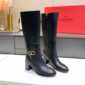 https://www.valentinooutletmall.com/valentino-garavani-grained-calfskin-boots-with-vlogo-women-b ...