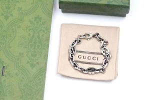 グッチ インターロッキングG ブレスレット GUCCI ブレスレット 芸能人愛用 Gucci bracelet 新作
cocobu ...