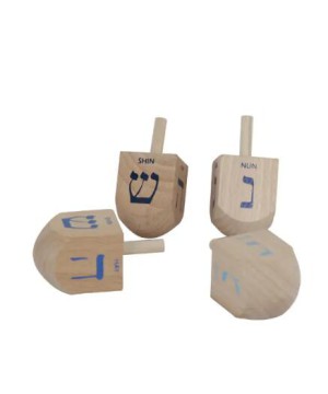 Made of eco-friendly materials, it can be used as decoration or as a toy. Applicable age for chi ...