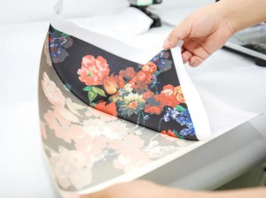 STICKY/TACKY SUBLIMATION PAPER RHT6210/100GSM
https://www.chinahdht.com/product/sticky-tacky-sub ...