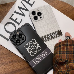 Loewe iphone 14plus/13/14pro max case all-inclusive case
Loewe Iphone 13/14/14pro Max All-Insclu ...