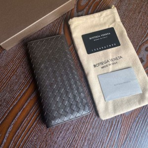 Bottega Veneta Slim Long Wallet with Coin Purse Intreccio Lambskin Coffee