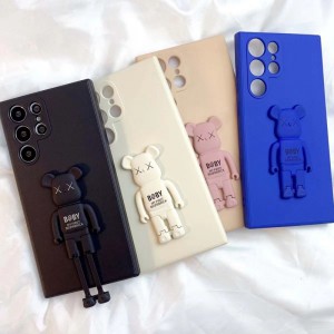 セリーヌ iphone 14 pro カウズ xperia 1 v ケース ブランド ins風
 
iPhone15シリーズ用有機EL（OLED ...