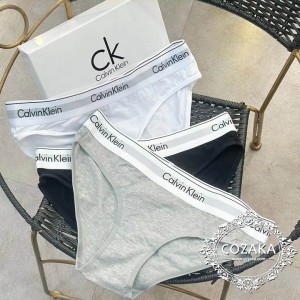 Calvin Klein（カルバン・クライン）のアンダーウェアは、女性の間で非常に人気があります。特に、ビキ ...