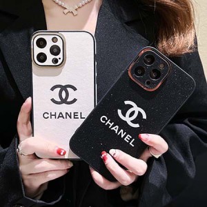 お客様のスマートフォンをしっかりと保護しながら、Chanel（シャネル）の魅力を演出することができるケ ...