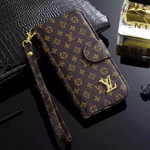 ハイブランドのLV、Gucci、BurberryのiPhone 16用手帳型ケースは、エレガントで機能的な選択ですね。取 ...