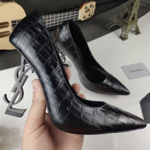 Saint Laurent Opyum Pumps Women Crocodile Embossed Leather Black