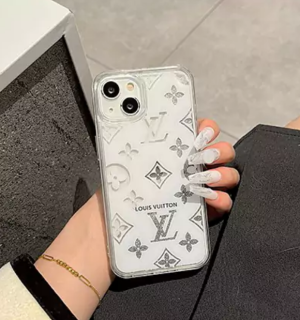 https://www.peazaka.com/commodity/lv-case-7916.html
ルイヴィトン（Louis Vuitton）のキラキラの流 ...