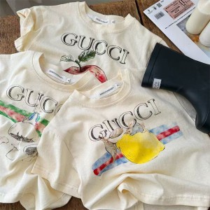 グッチ子供T シャツ可愛い夏服長袖BalenciagaTシャツザノースフェイス韓国風
 
親愛なる保護者の皆様、 ...