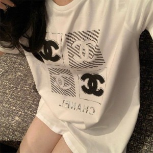 シャネル半袖Ｔシャツ オフホワイトスポーツウェア ブランドDior 韓国サングラス

biumasksはブランド ...