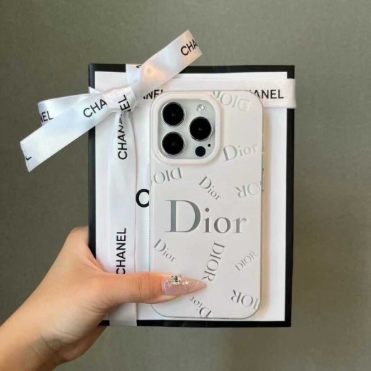 完璧なディオール iphone 17 pro maxケース存在感 Dior アイフォン 16 plus 保護ケース最高級の素材と ...