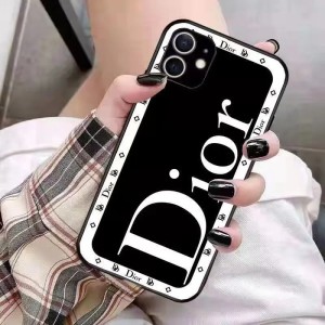 クロムハーツ グッチ iphone 17 galaxy s26 Z Flip7ケース Dior ブランド Stussy コーチ xperia 1vii a ...