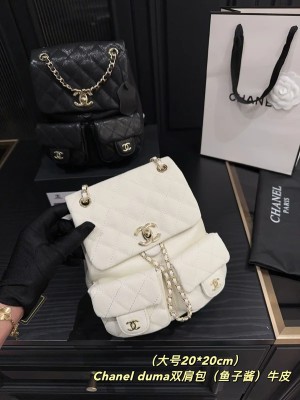 美品 CHANEL（シャネル）Duma（デュマ）バックパックは、上質なキャビアレザーを使用した高級感あふれ ...