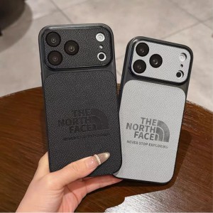 最近はキャッシュレス化が進み、スマホだけでお出かけすることも増えましたよね
肩掛けストラップを付 ...